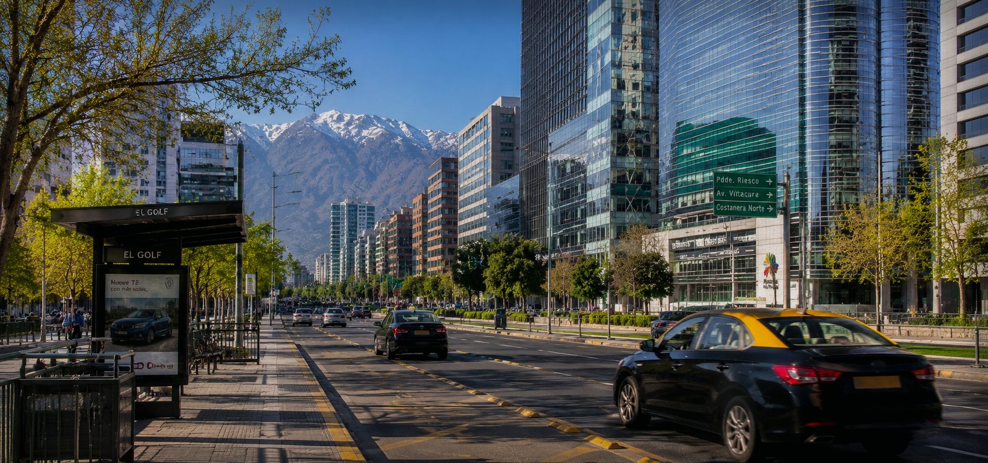 Taxi negro con techo amarillo en Vitacura, Parque Arauco y Nueva Costanera